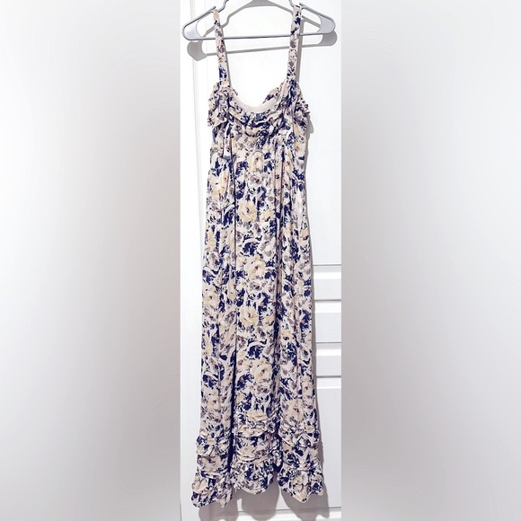 Anthropologie | Sleeveless Moulinette Soeurs Hydrangea Petals Silk Maxi Dress - Picture 2 of 12